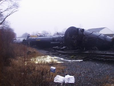 ER-0002
Photo Date: 1/6/2008
Photo Credit: Jason Ravenscroft
Description: Multiple car train derailment

